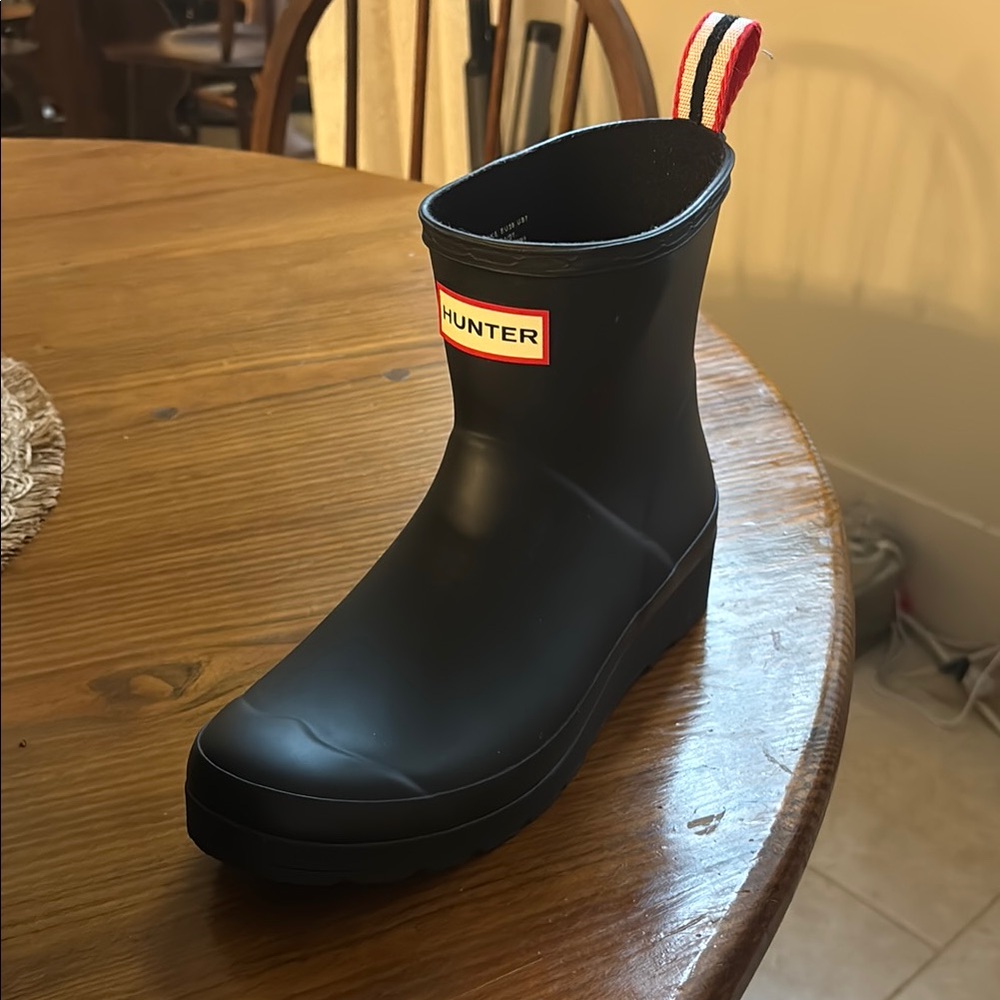Hunter PLAY Black Ankle Rain Boot